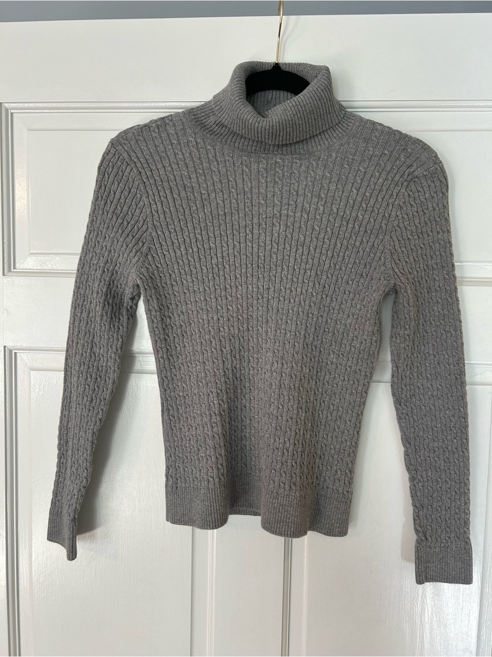JEANNE PIERRE Gray Cable Turtleneck Sweater